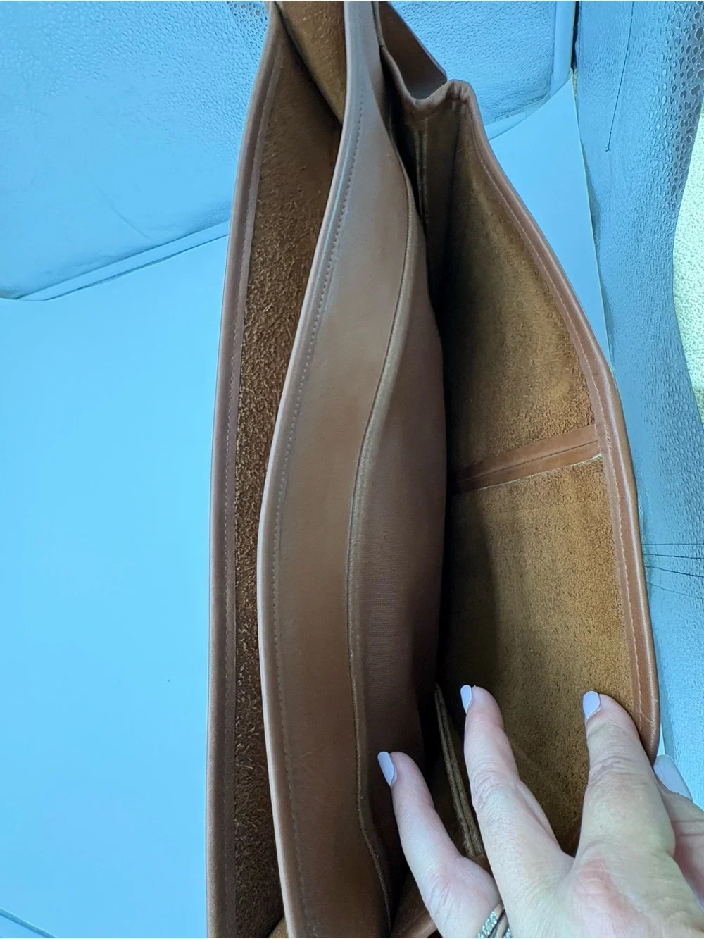 Soft Tan Leather Briefcase Georgetown Leather & Design with Turn-Lock -unisex